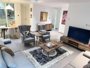Brand New Exclusive Condo with Pool and Gym